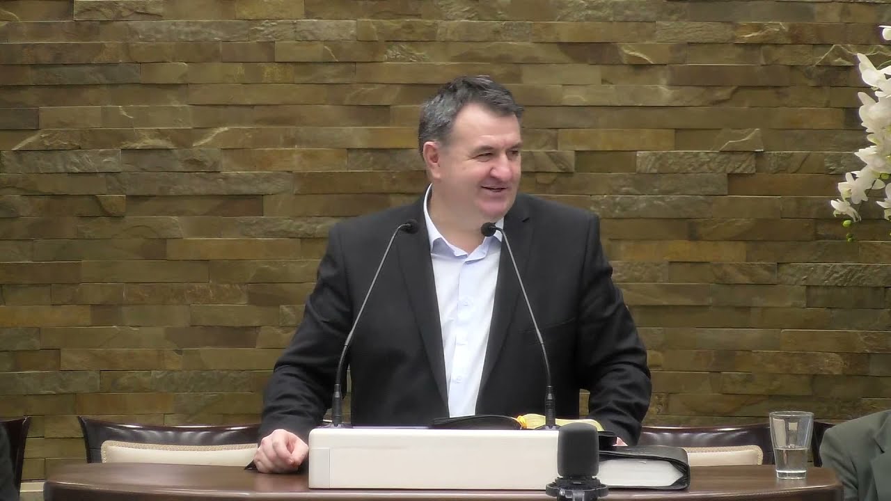 Ioan Szasz - Cu ce inimă slujești?