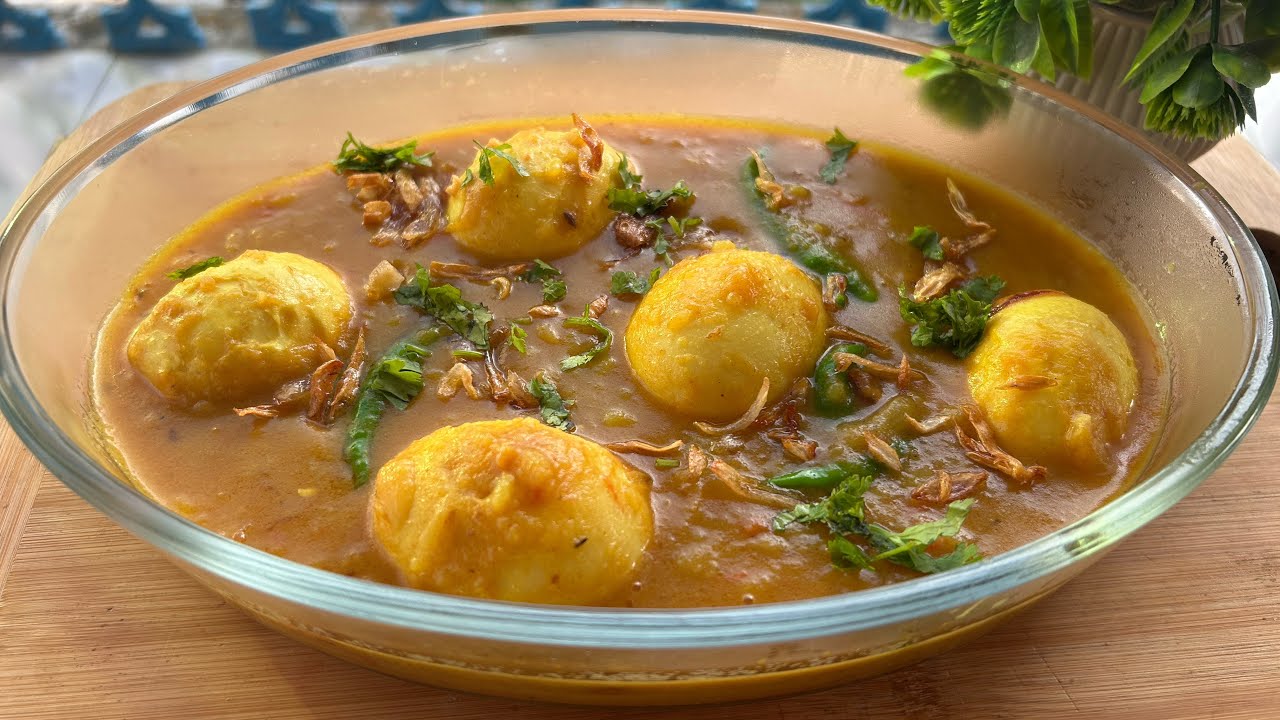 বগুড়ার জনপ্রিয় ডিম আলু ঘাটি রান্না। 