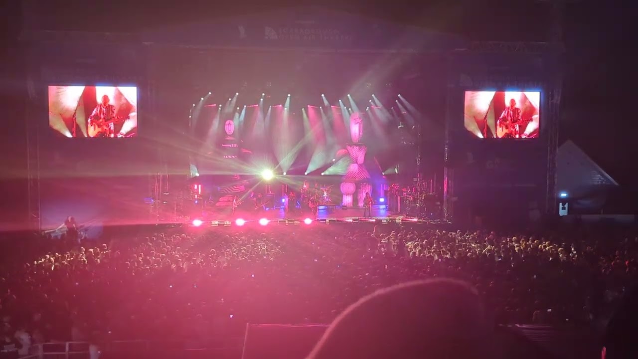 Smashing Pumpkins - Disarm + Tonight Tonight - Live @ Scarborough open air 13/08/25