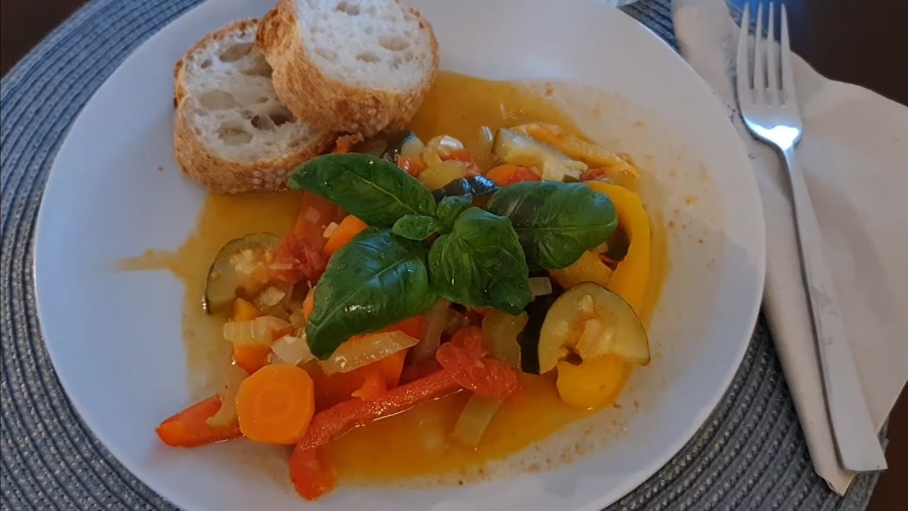 Caponata ja energiap&auml;ivitys 🥕🍅💫🔮 #henkisyys #tietoisuus #el&auml;m&auml; #ruoka