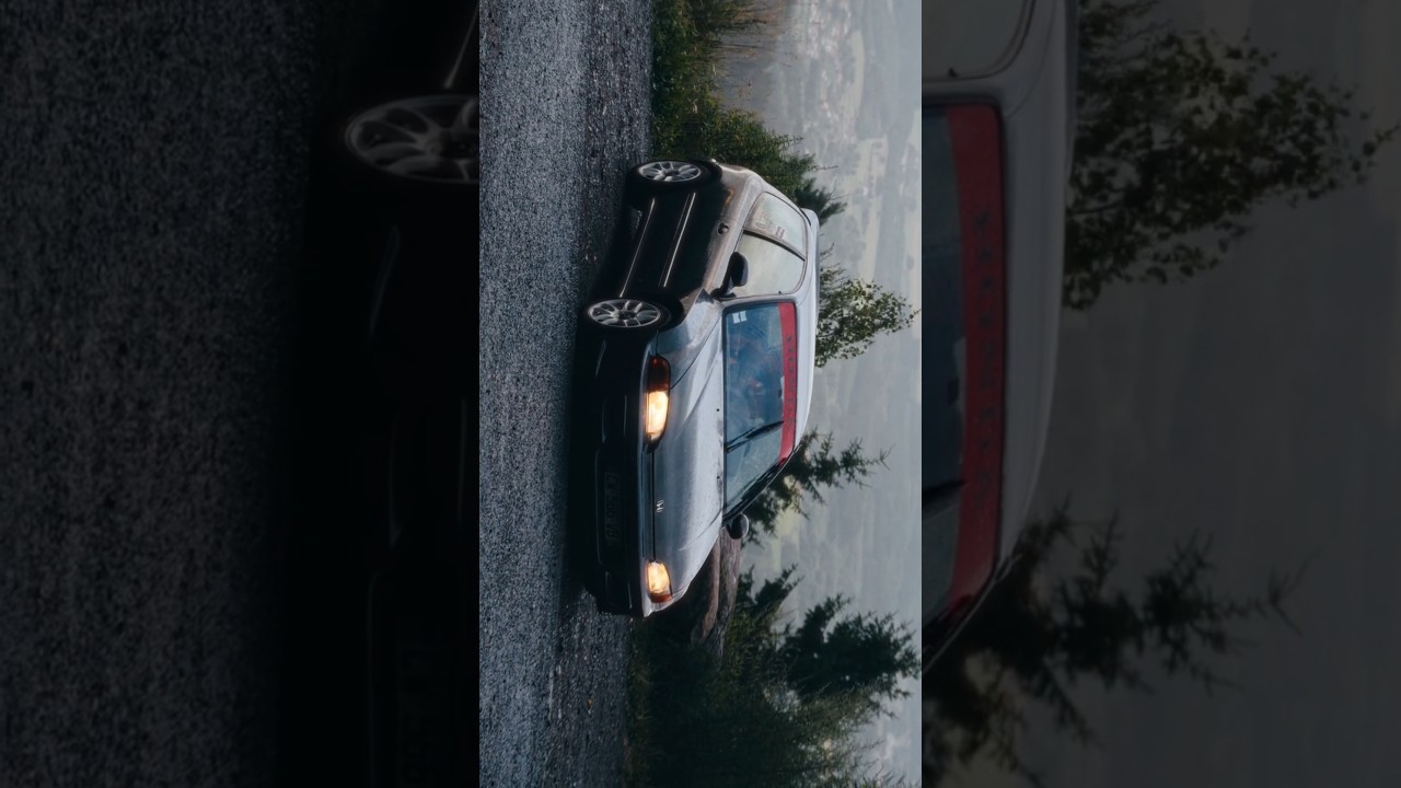 La belle Honda Civic EG devant les montagnes vosgiennes ! Et sous la pluie.. 😅