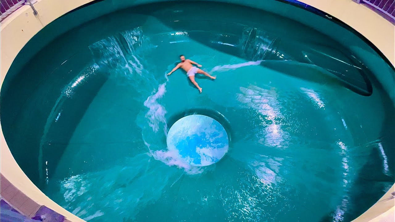 Space Bowl Water Slide at Monte Mare Obertshausen