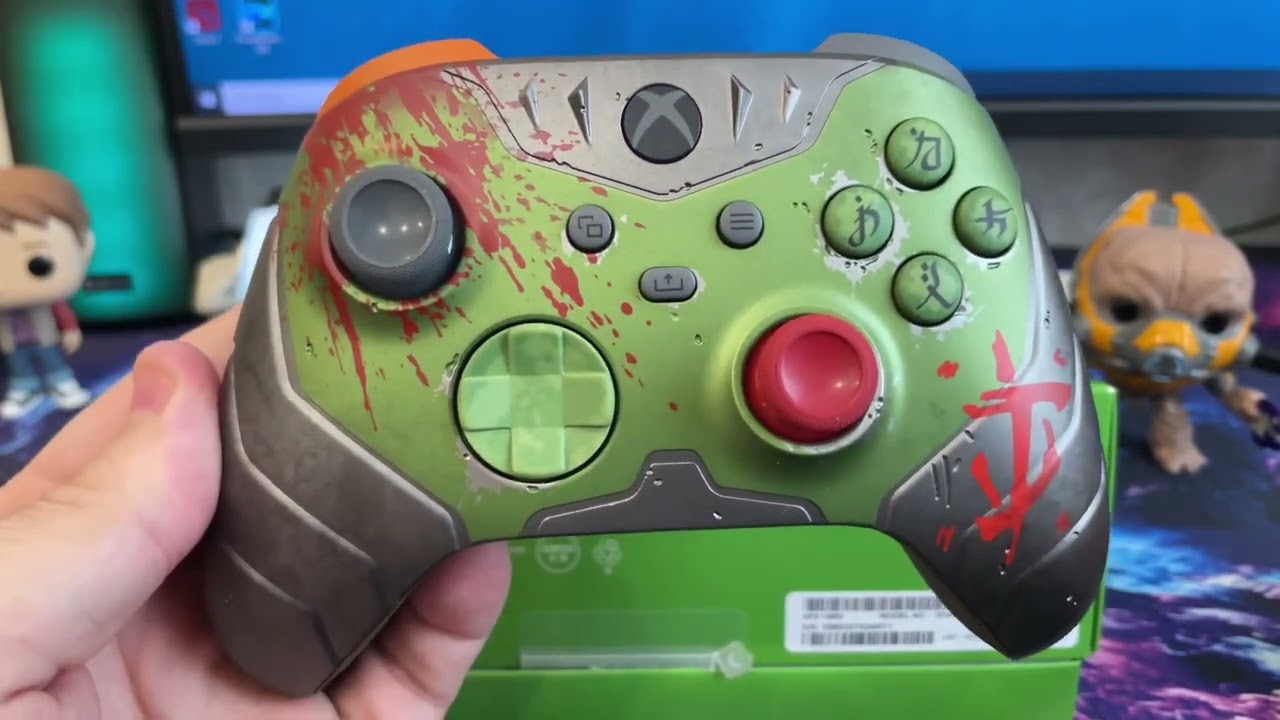Распаковка геймпад Xbox doom the dark ages с Яндекс маркета