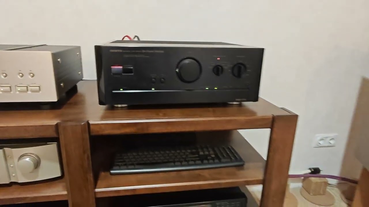 CD PLAYER VRDS-25xs & ONKYO Integra A2001.  (демонстрация работоспособности)