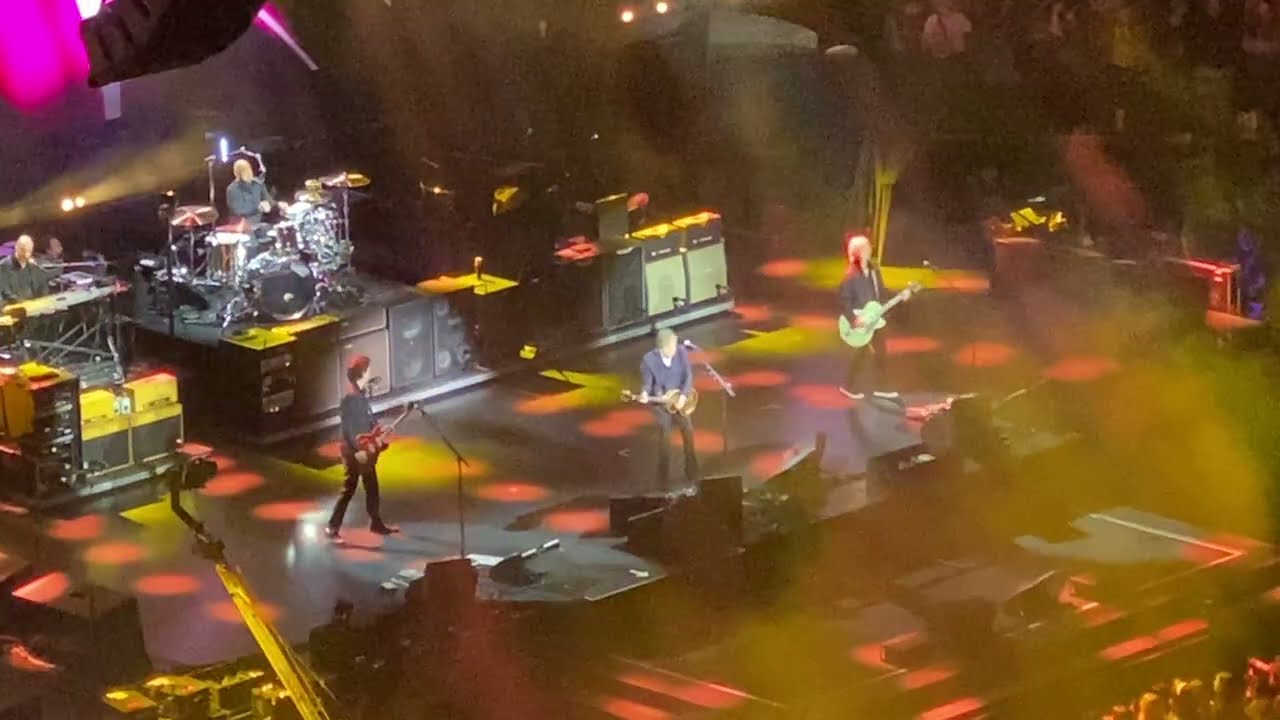 Paul McCartney performing “Got to Get You Into My Life” live at BOK Center Tulsa, October 22, 2025. 