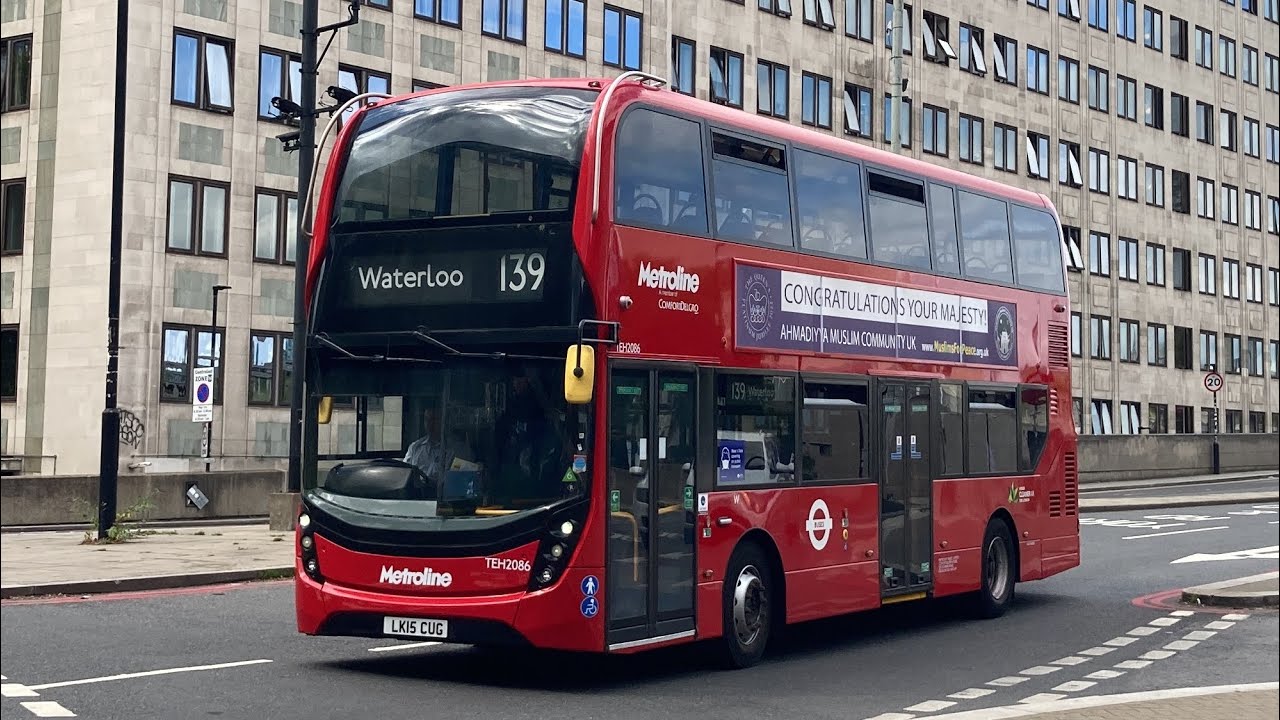 London Buses at Waterloo 30/8/22