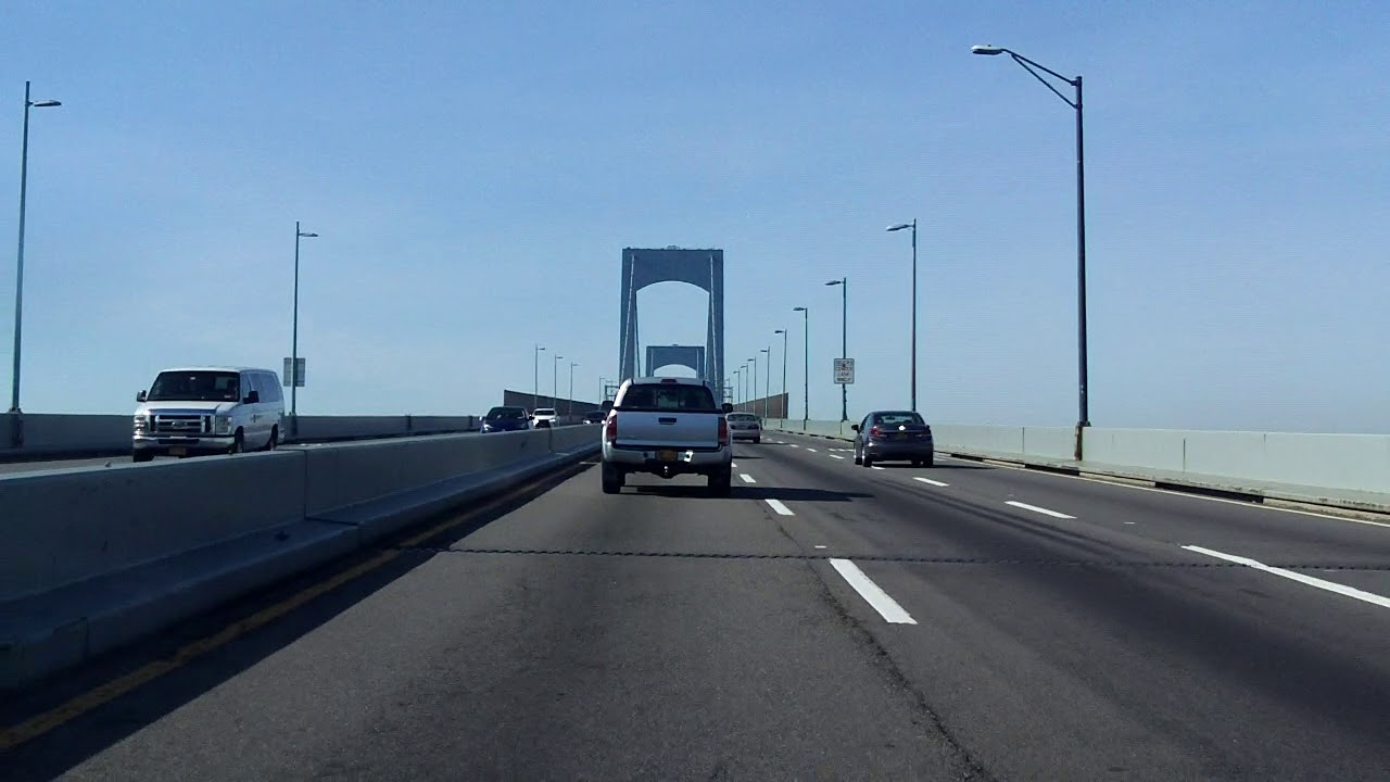 Throgs Neck Bridge southbound