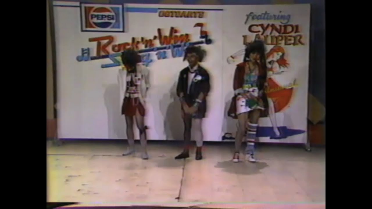 Student Canteen Singing Contest - Cyndi Lauper - ca 1984