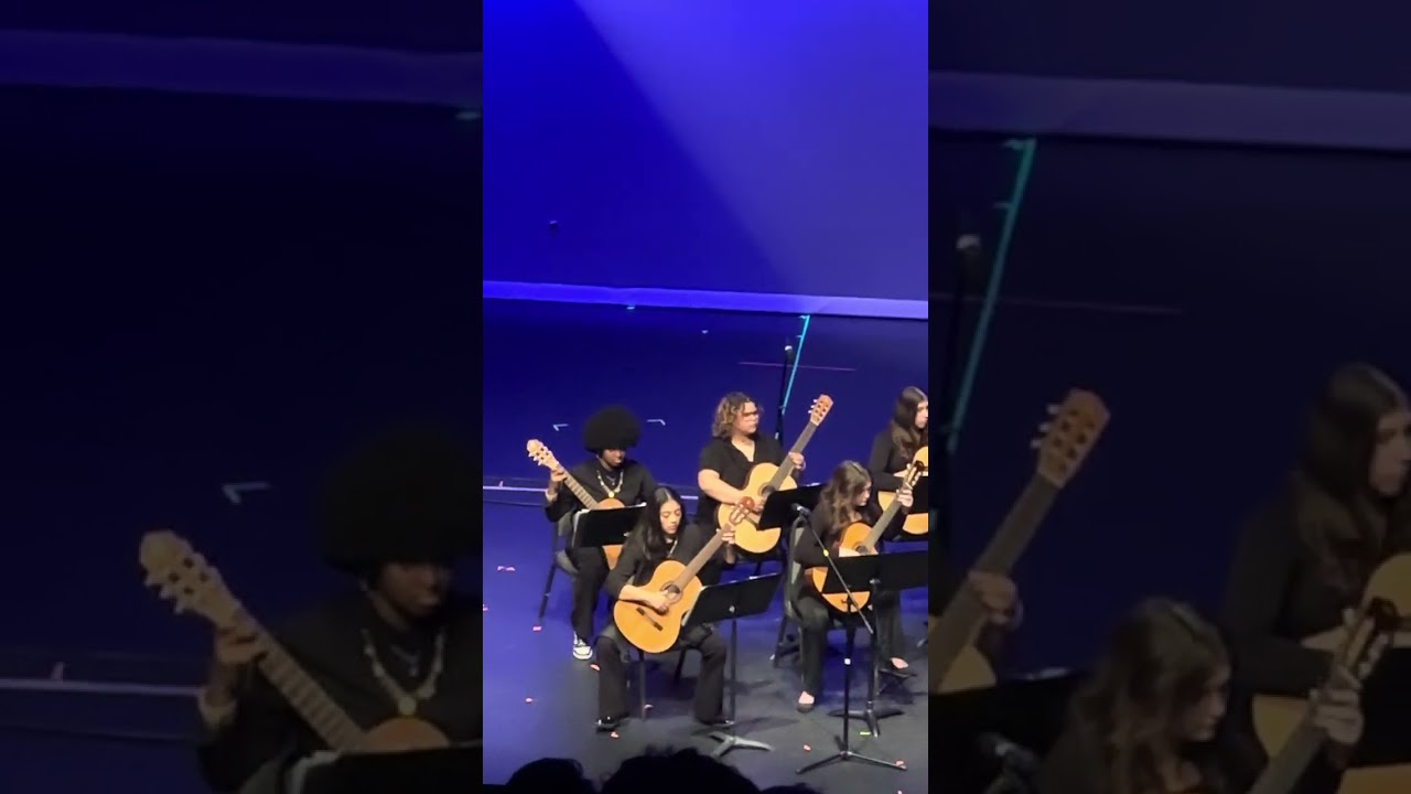 Douglas Anderson Extravaganza Classical Guitar Ensemble 