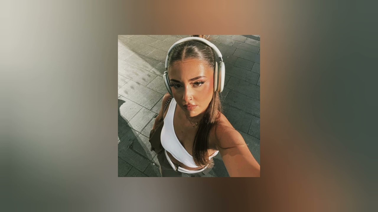 Lady Gaga - Judas (sped up)
