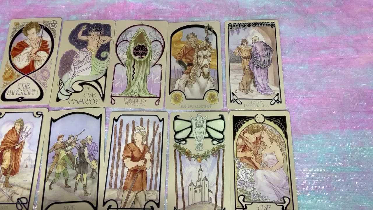 LEO WEEKLY LOVE TAROT READING FOR MAY 4 2020 &ldquo;SOULMATE VS. EX LOVER&rdquo;❤️❤️❤️