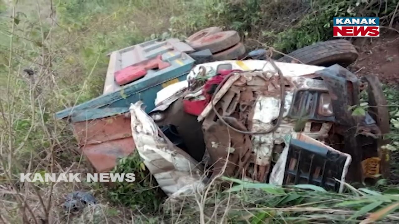 Hywa Falls In Bauxite Mining Area At Kodingamali | Driver Dead