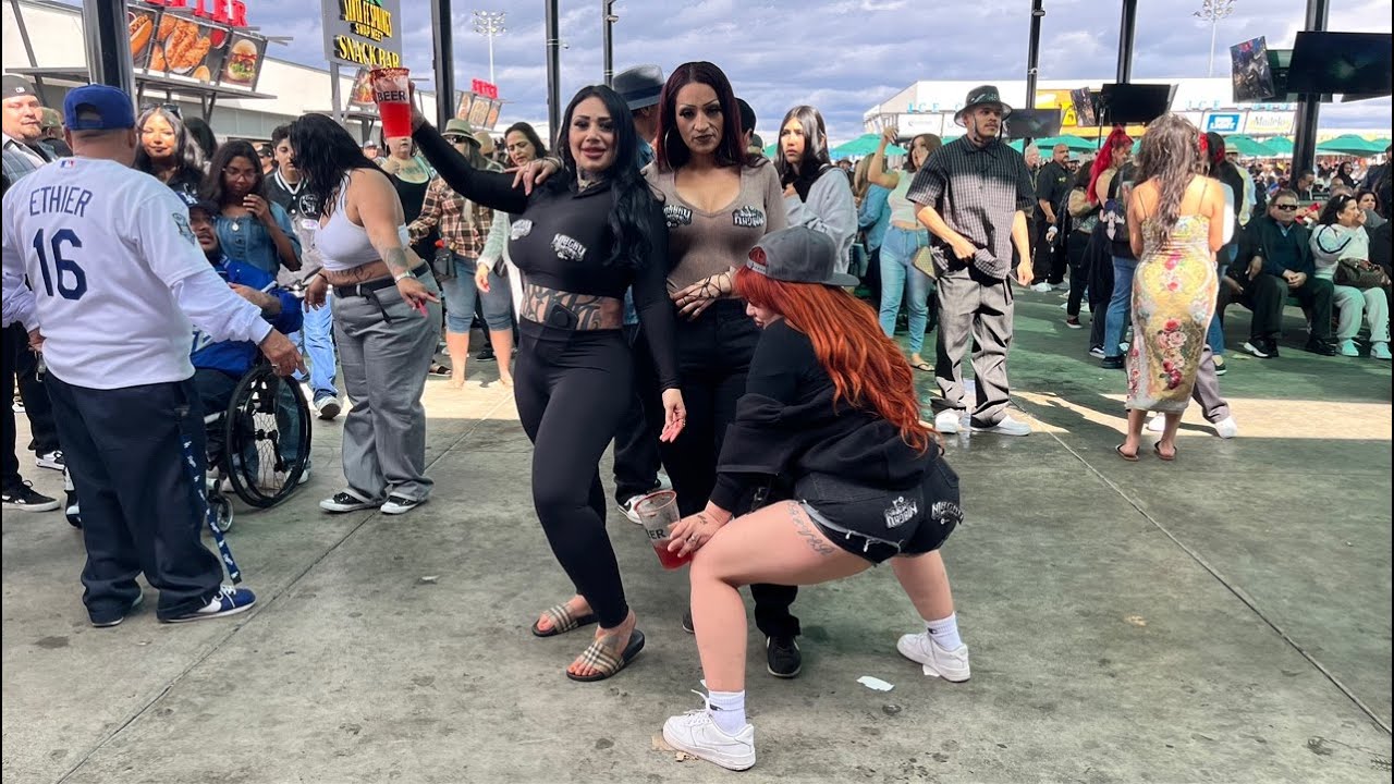 Live 🔥 SUNDAY FUNDAY 😎🍻 @ SANTA FE SPRINGS SWAP MEET #live #music #420