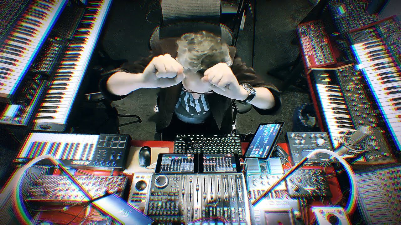 My first SYNTH JAM (using ALL my synths AT ONCE!)