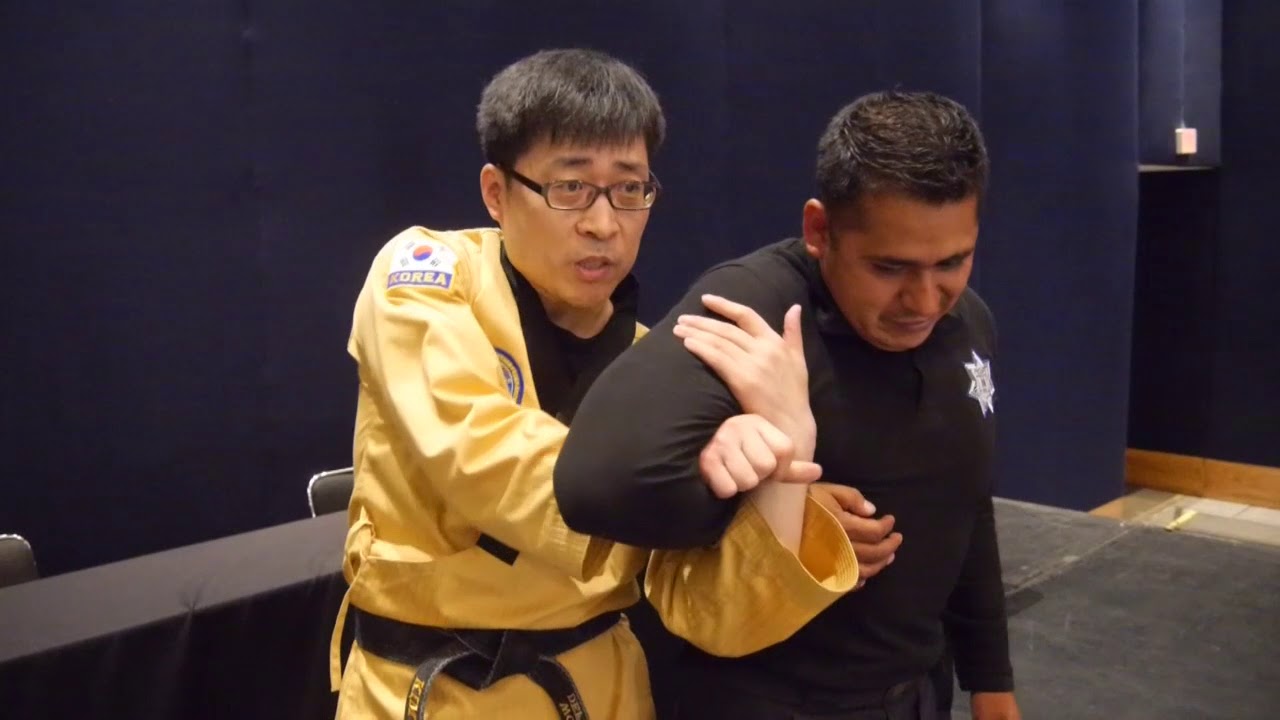 TKDD seminar for Police - in Puebla,  Mexico