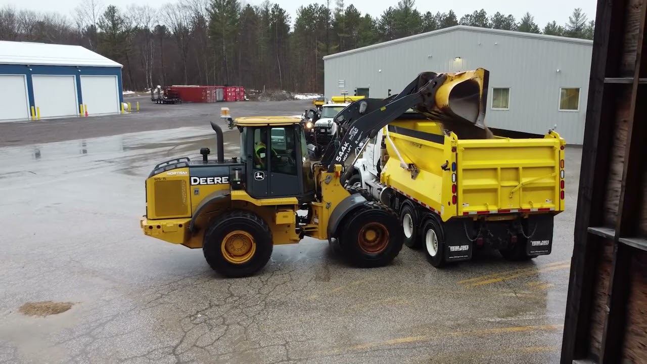 Good Roads/Groundworx equipment training video