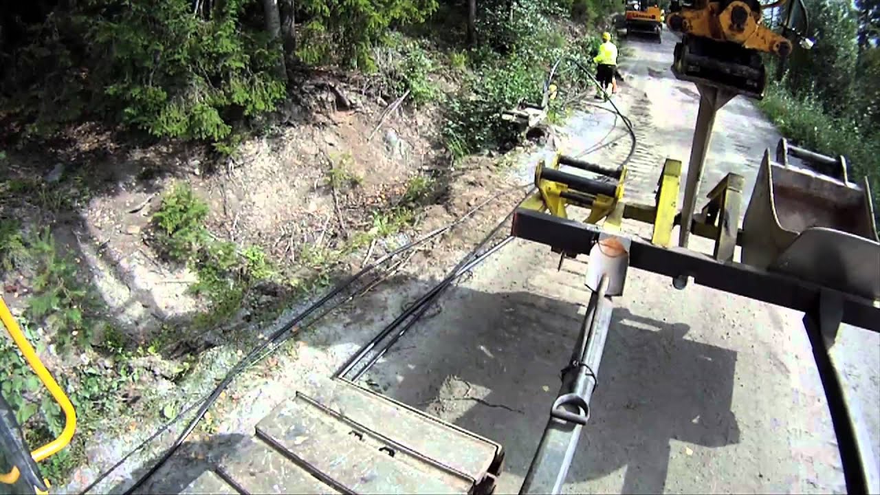 Pre-ploughing for cables