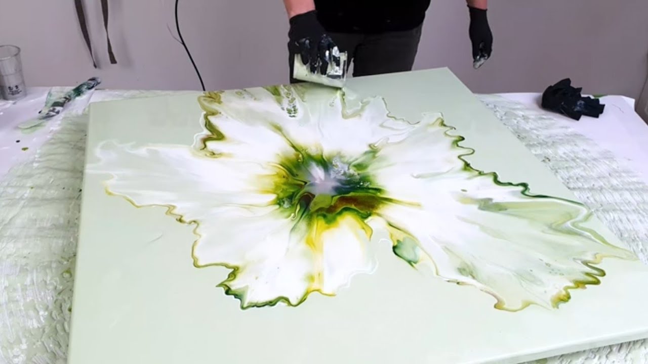 This is SURPRISING! The Dutch Bloom / Acrylic Pour Painting