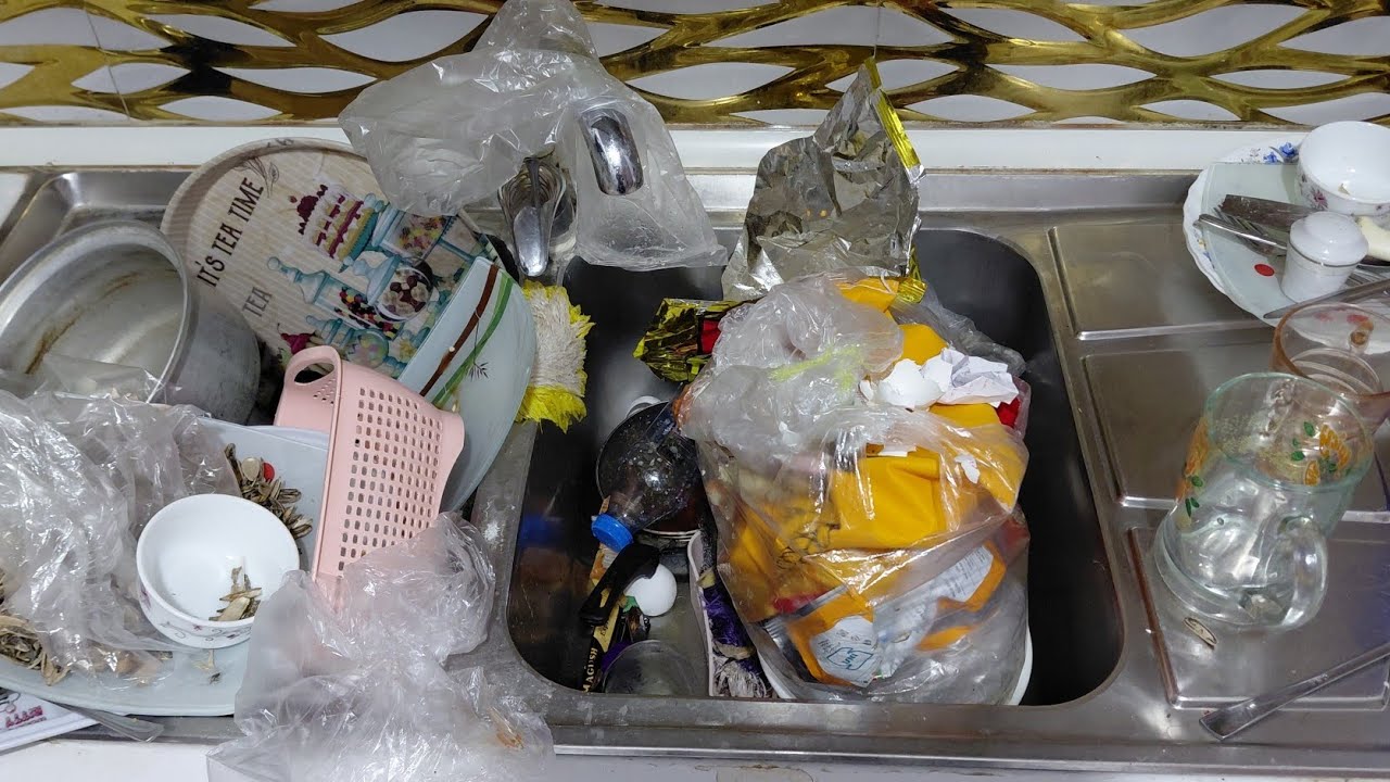 🌿 Dishwashing Therapy – Calm in Every Bubble