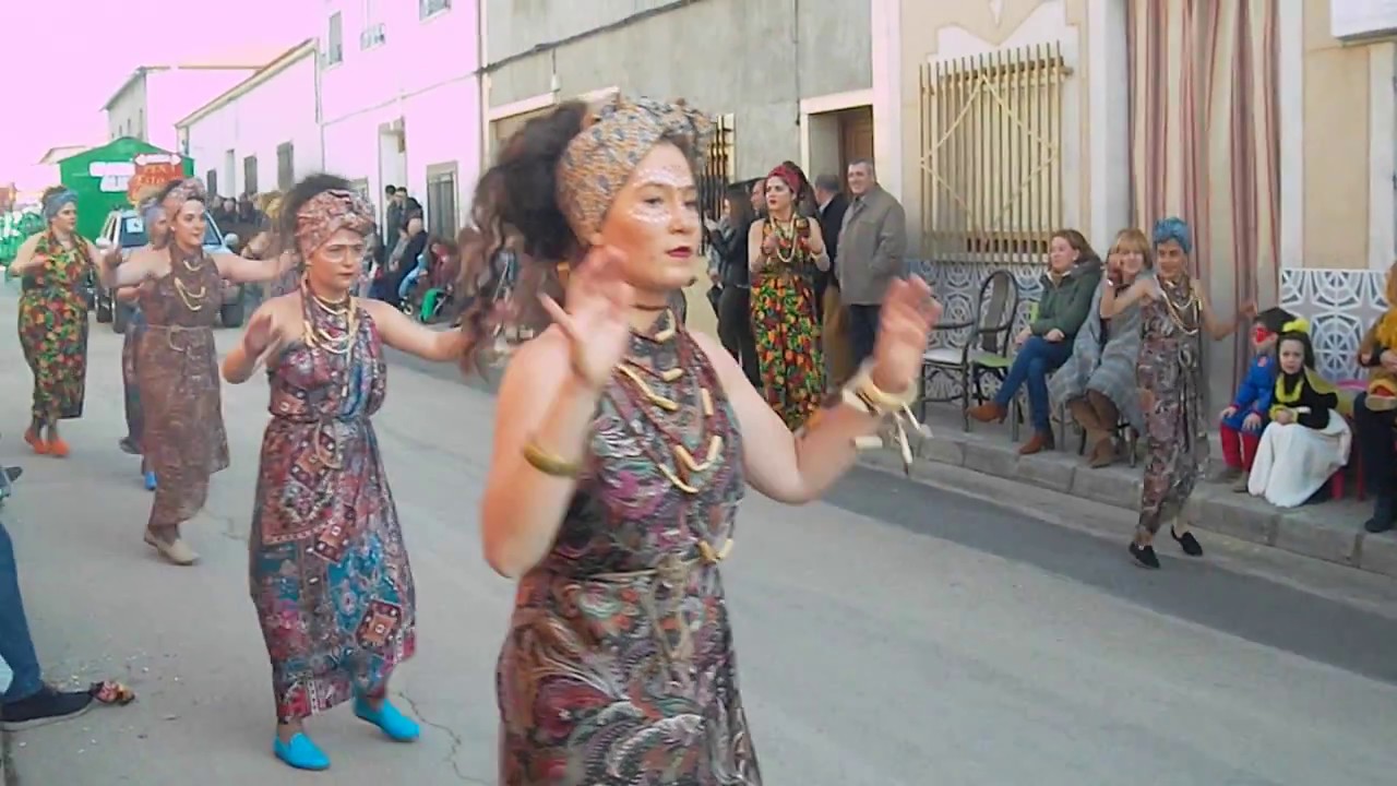 Desfile local de carrozas y comparsas carnaval 2017 Membrilla (1)