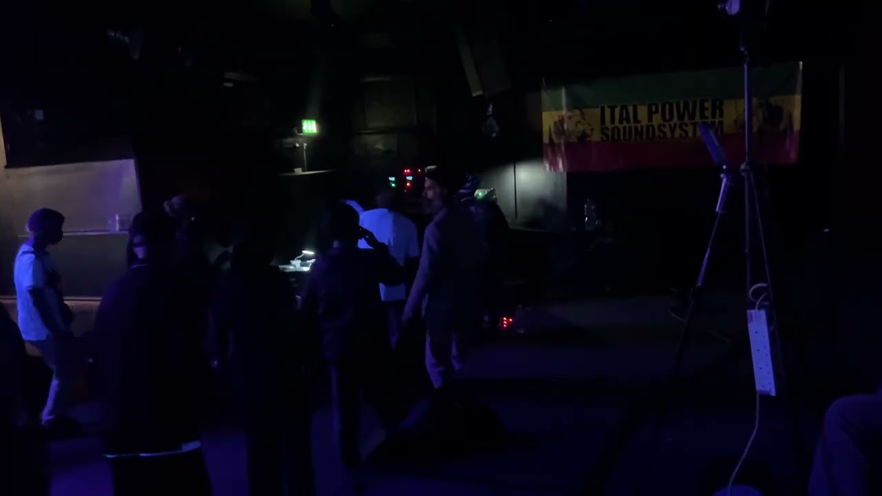 ITAL POWER SOUNDSYSTEM @ AMERSHAM ARMS 31:08:25 Pt 3