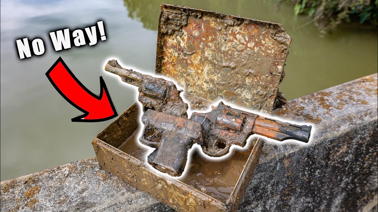 I FOUND A STOLEN CASH BOX IN THE RIVER - The Ultimate Criminal Dumping Grounds Discovered!