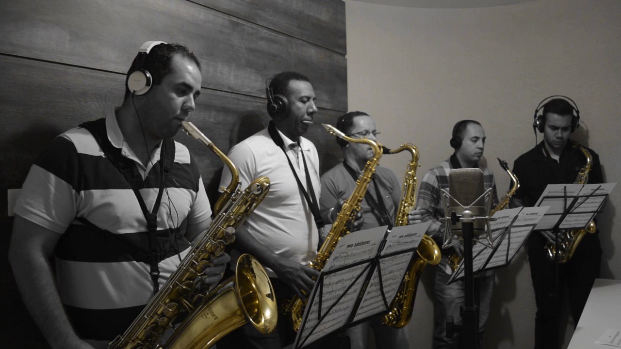 POVO BARULHENTO - BIG BAND