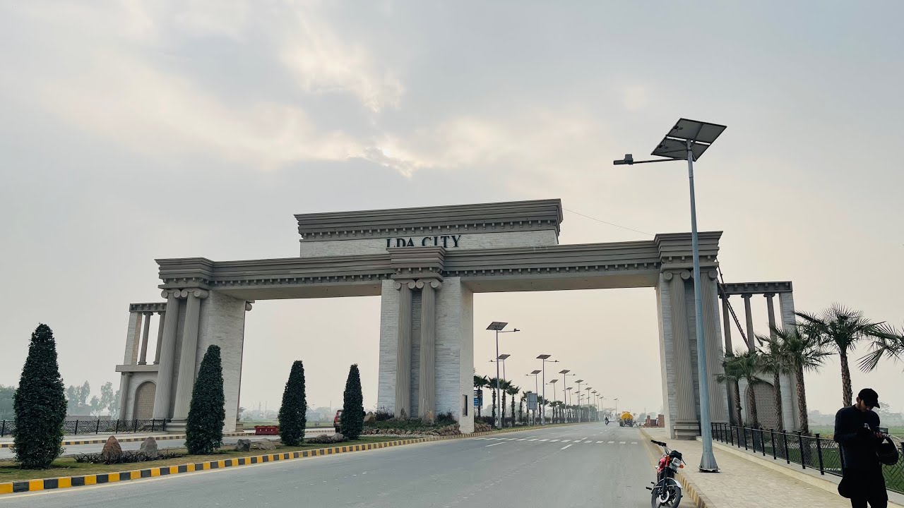 IQBAL SECTOR Site Visit & Development Updates | LDA CITY Lahore 