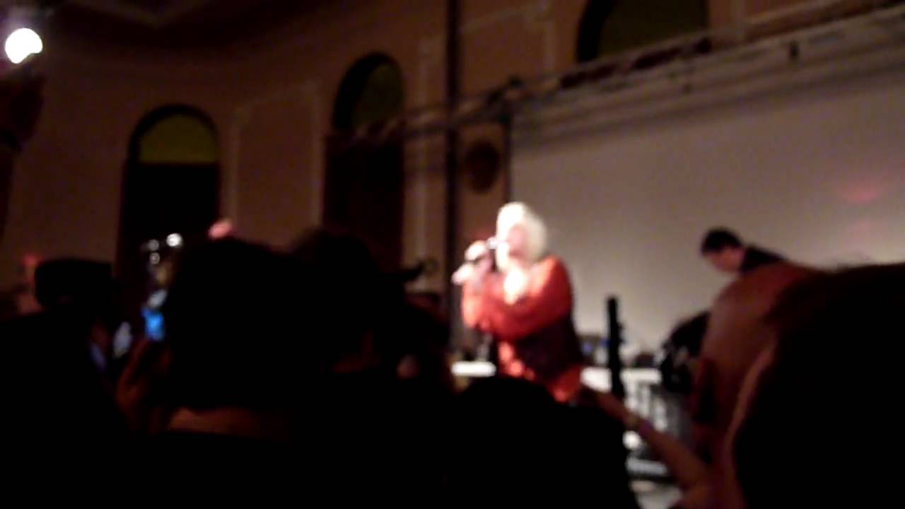 Throbbing Gristle - Discipline (Live at the Logan Square Auditorium 4/25/09)