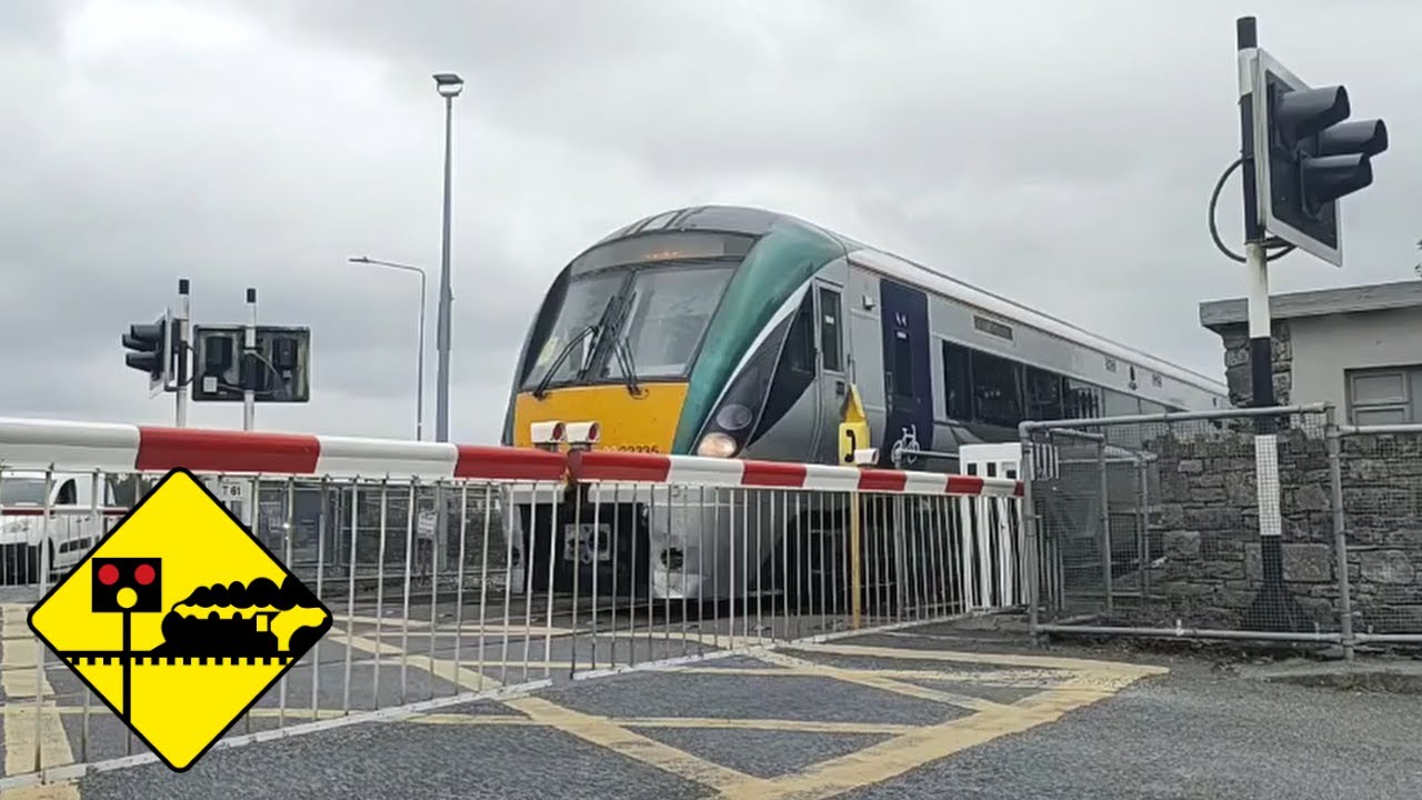 Level Crossing - Millstreet Station, Cork - 01/09/24