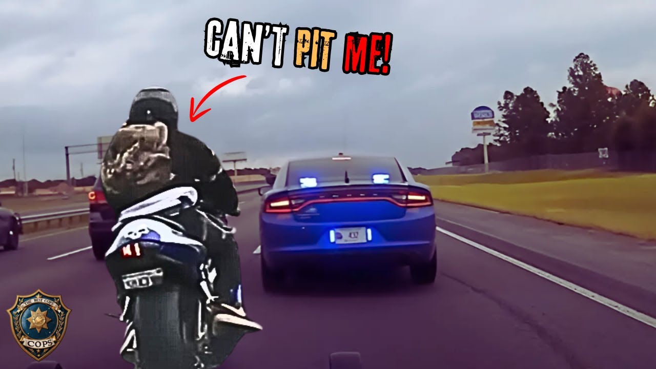 Intense Moment Police Chase Reckless Drivers On Motorcycles