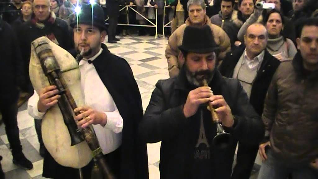 Immacolata 2014 a Torre del Greco - Gli Zampognari in Basilica