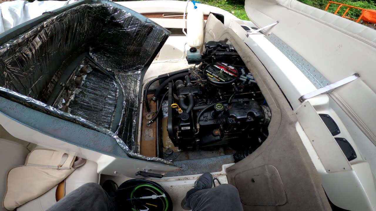 19Ft Maxum Engine Removal (4.3L Mercruiser)