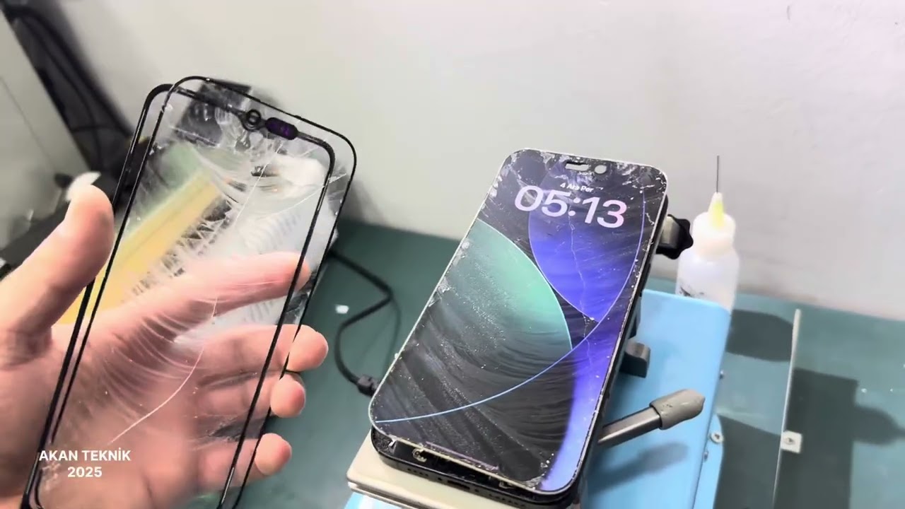 iPhone 16 Pro Max Ekran Camı Değişimi | Profesyonel Onarım – Akan Teknik