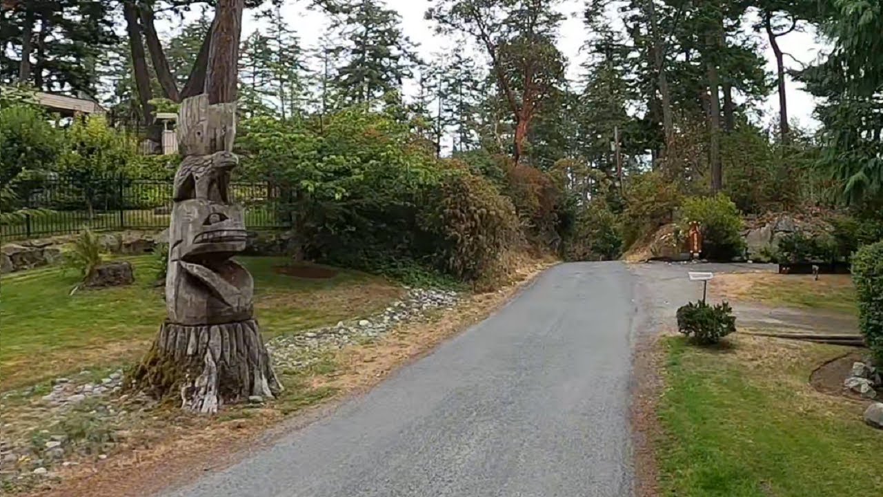 August 12, 2024 - Deliveries by eBike in Sidney BC