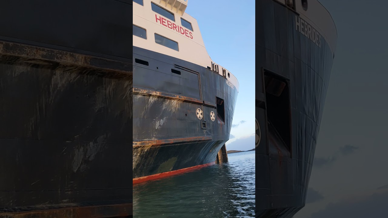 MV Hebrides, nevermind the rope round the prop Calmac need to give her a paint