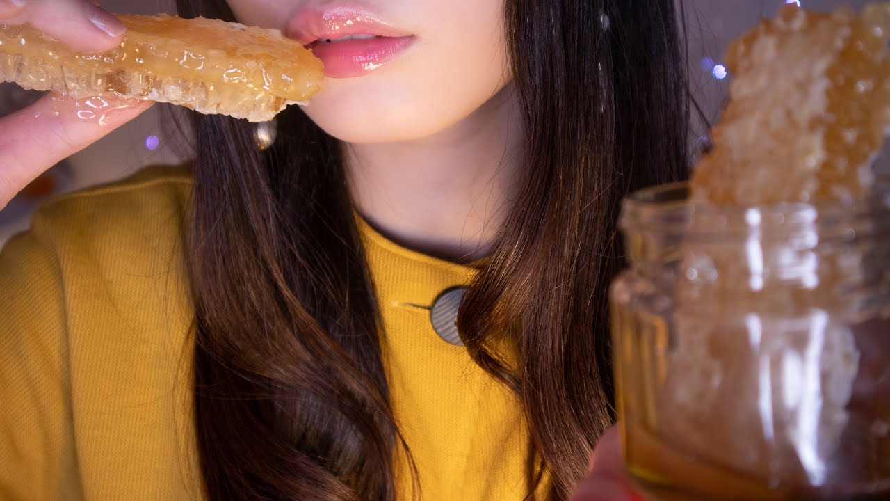 ASMR Honey Mouth Sounds🍯 (Ear Whispers, Ear Attention)