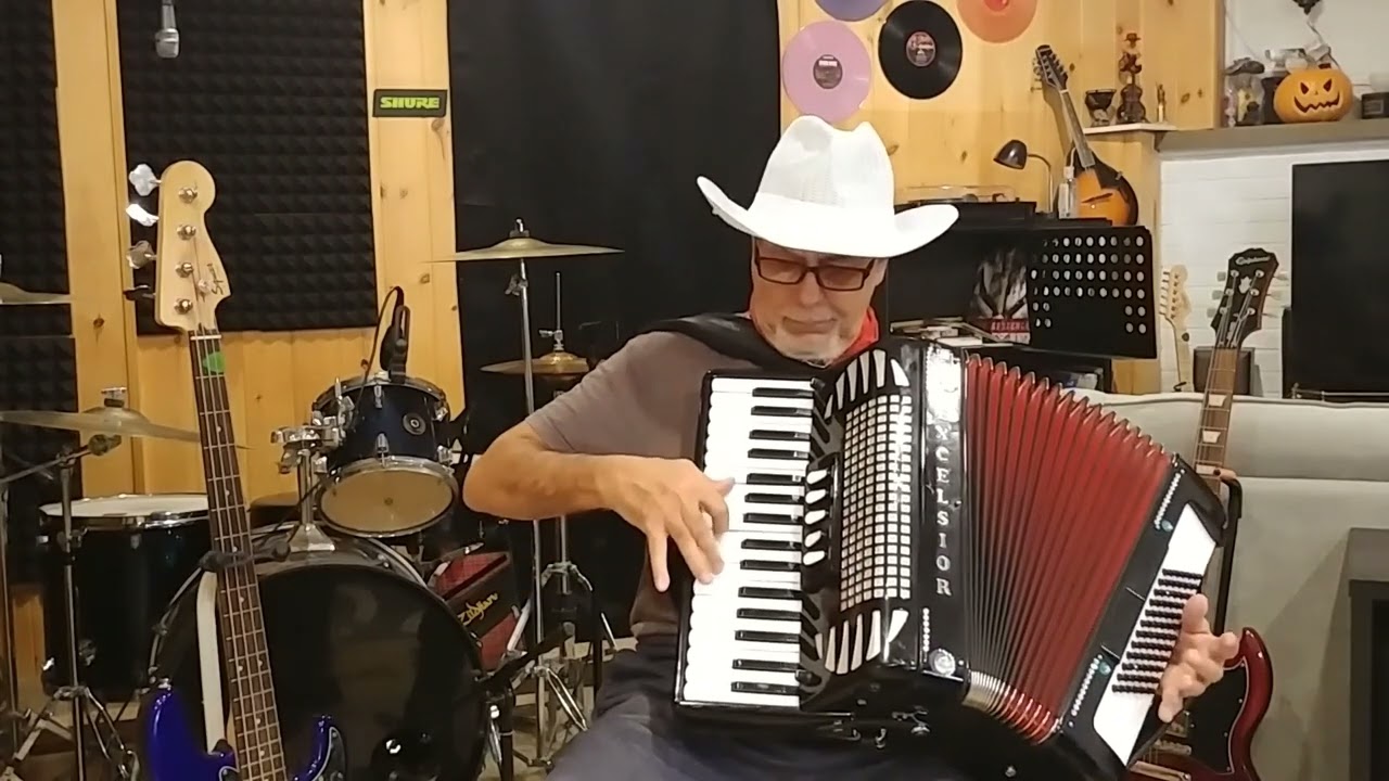 VOLVER VOLVER - Vicente Fernández - Accordion - Fisarmonica - Acordeón - Cover by Biagio Farina