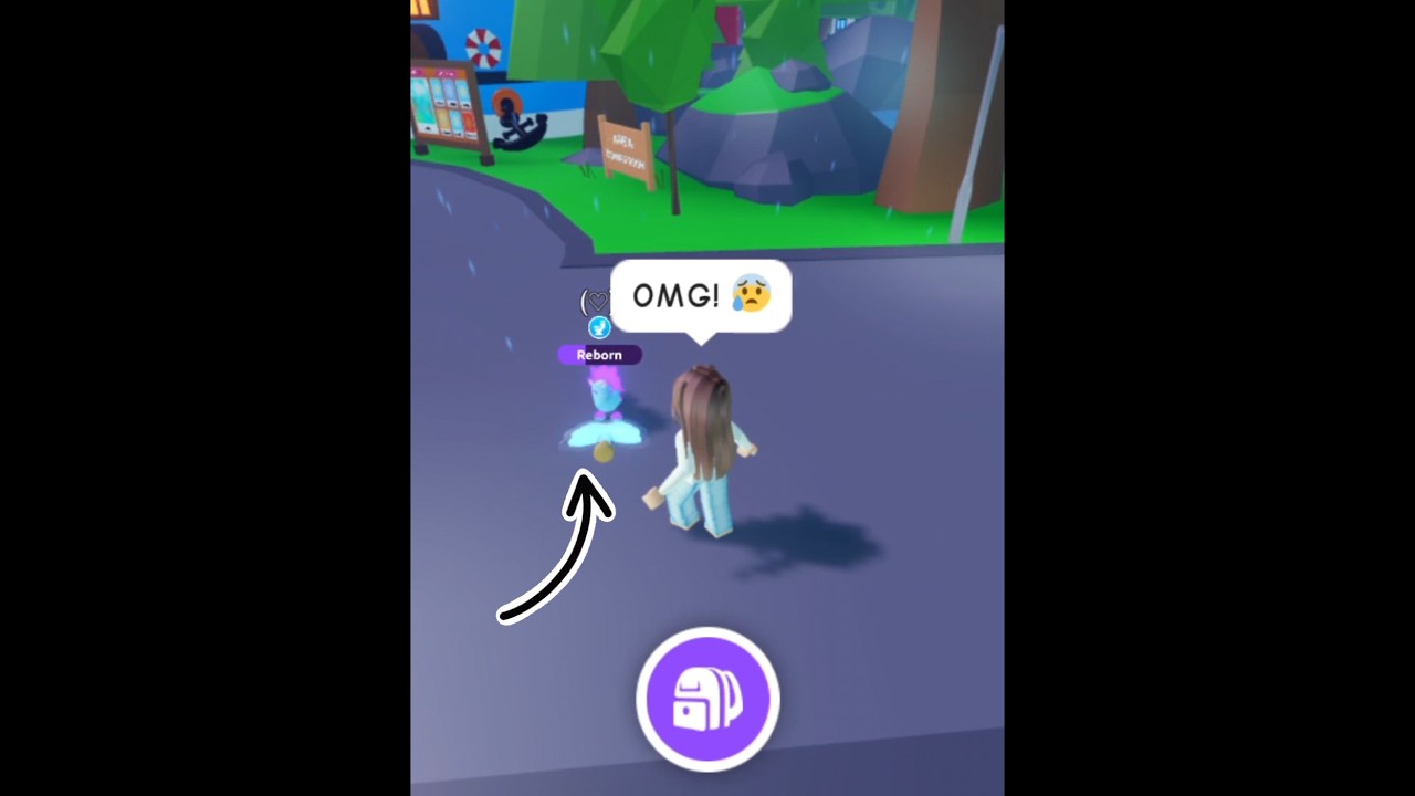 I ACCIDENTALLY Fed My PET a FLY POTION... 😲 #adoptme #roblox