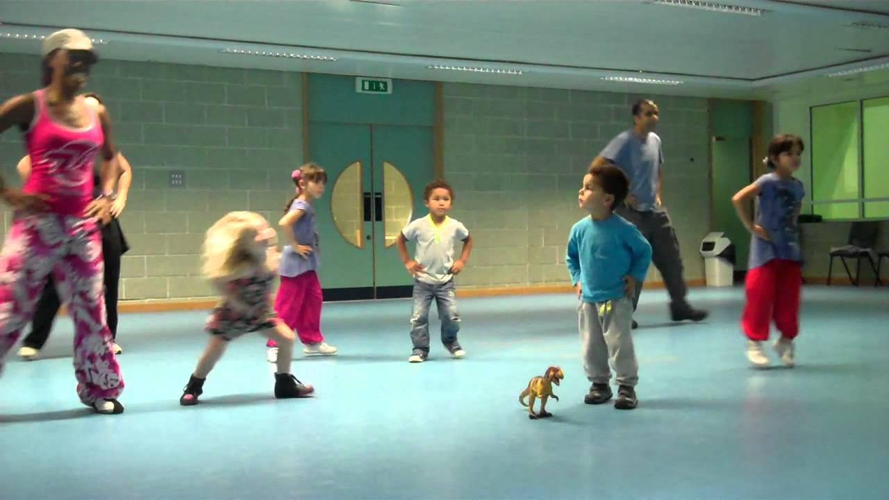 My Little Starz - Waka Waka 28.10.11