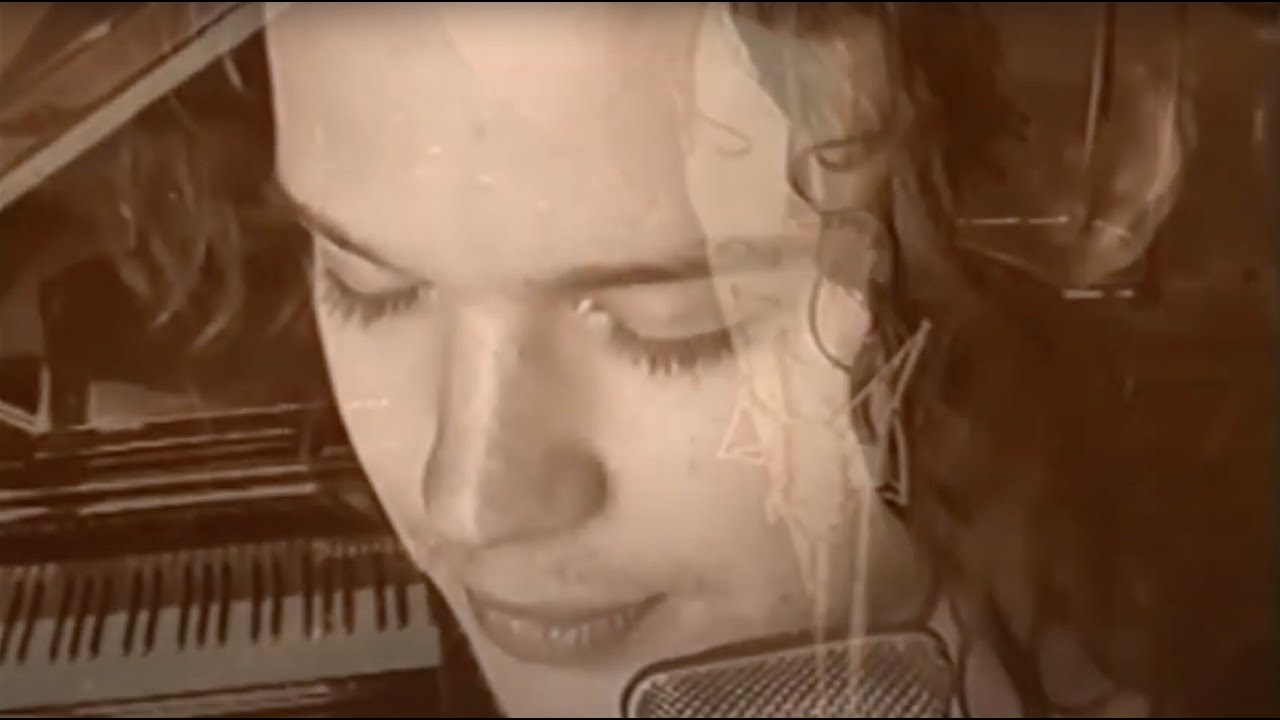 Chris Braide - Life In A Minor Key (Official Music Video)