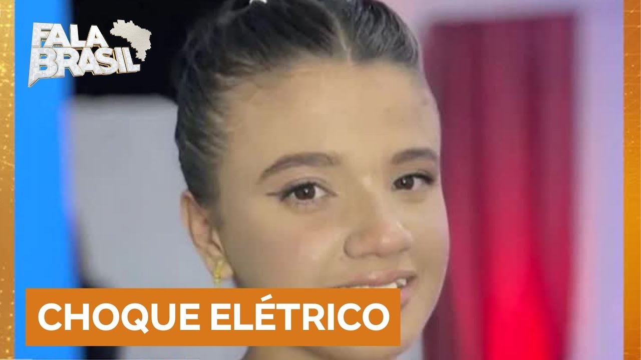 Adolescente morre após sofrer descarga elétrica ao retirar celular da tomada com corpo molhado