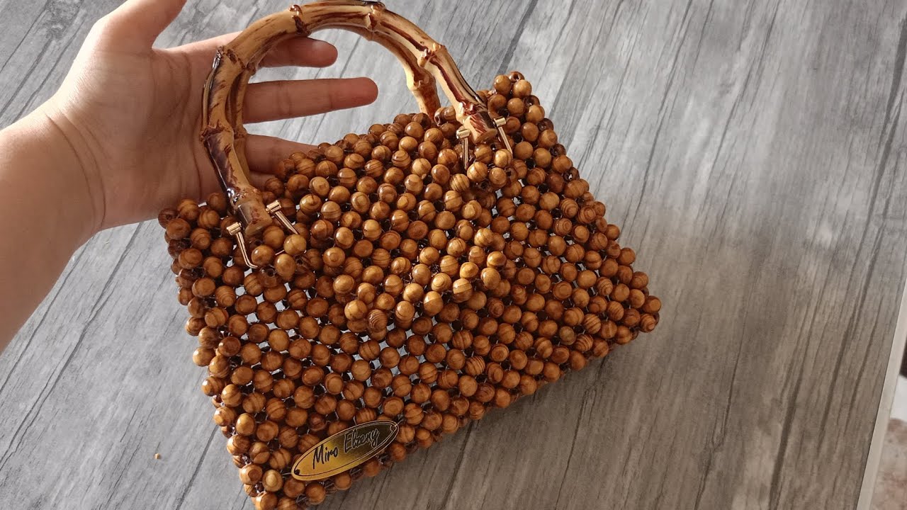 طريقه عمل شنطه خرز خشب الزيتون 🤎🤎🤎 How to make a bag from wooden beads