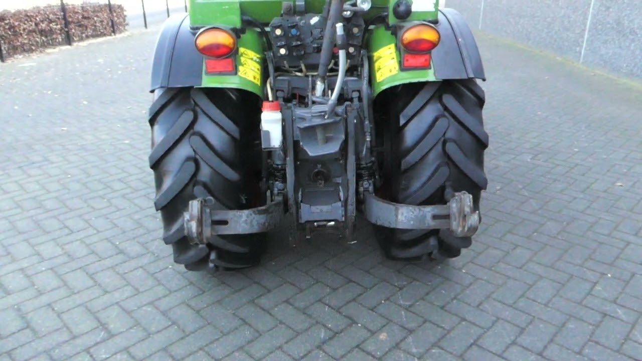 Fendt 209 V Vario Mini hydraulic & ventilator airconditioning Video 3