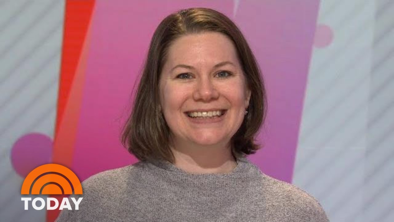 2 Lucky Women Get Ambush Makeovers After Each Losing 25 Pounds | TODAY