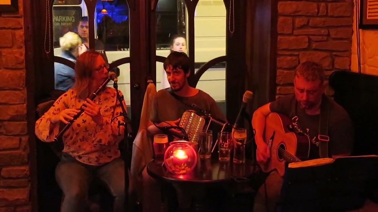 A few tunes in Killarney Grand