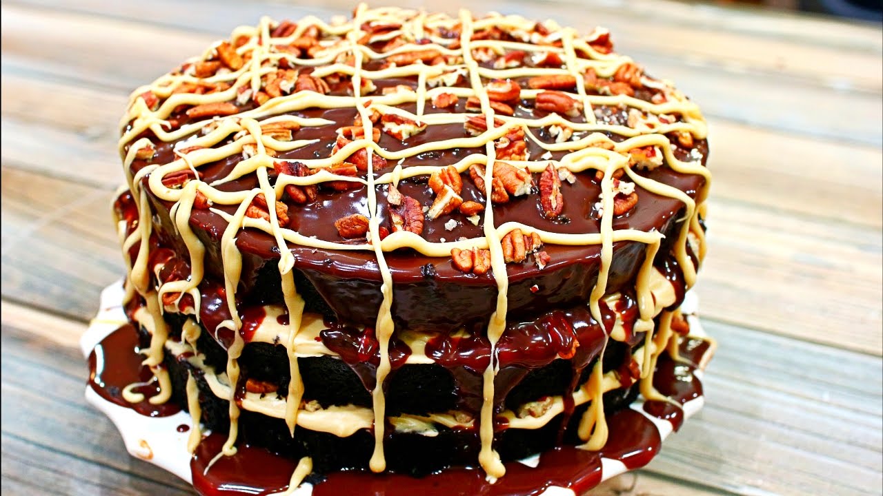 Chocolate Turtle Cake Recipe (Chocolate Cake With Caramel Filling)