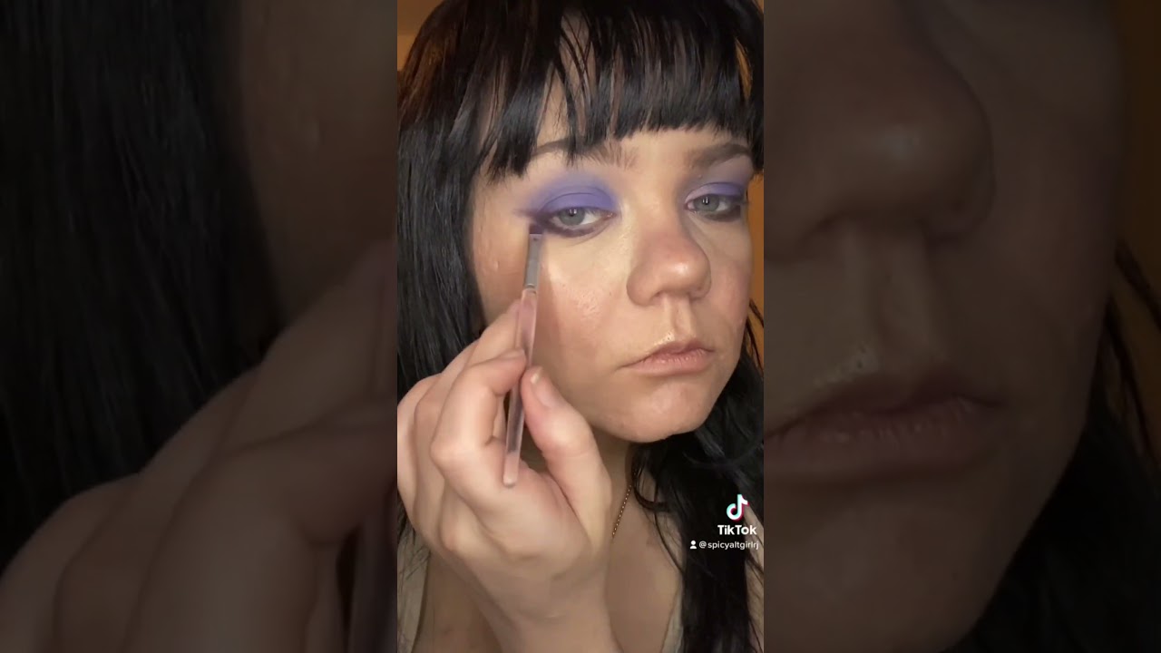 E-Girl Periwinkle Makeup Look 💜💜