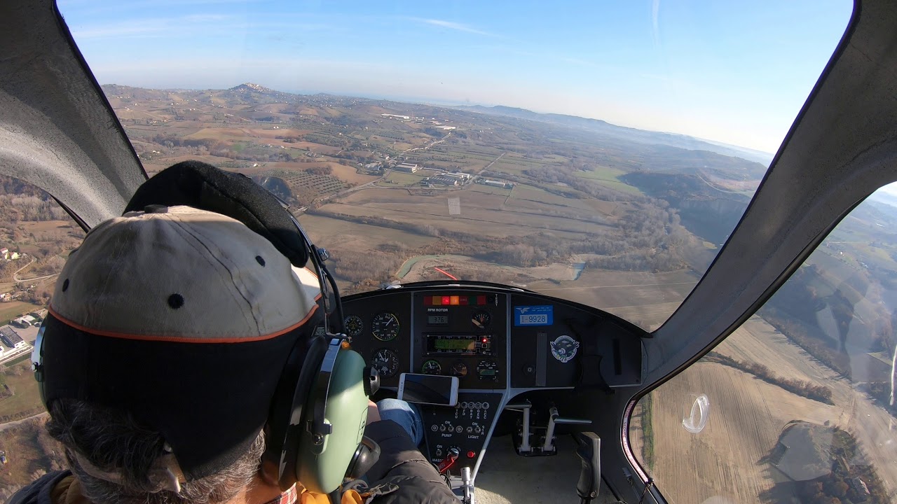 Magni M24:  atterraggio con motore spento