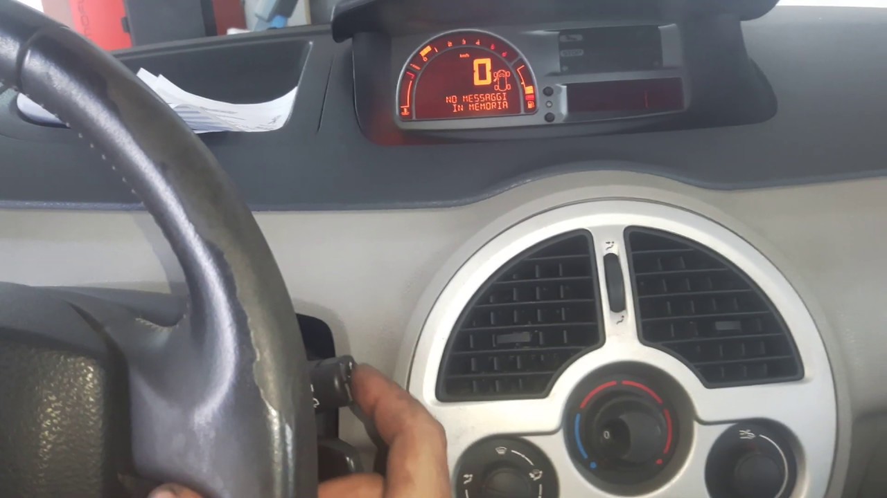 renault modus 1.5dci how to change oil and oil filter and reset service